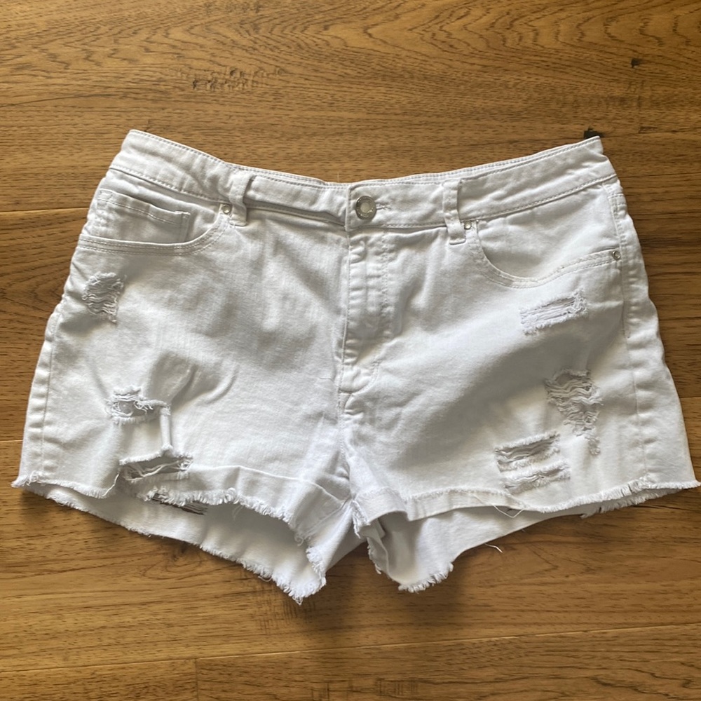 White Denim Jean Shorts by Rachel Roy